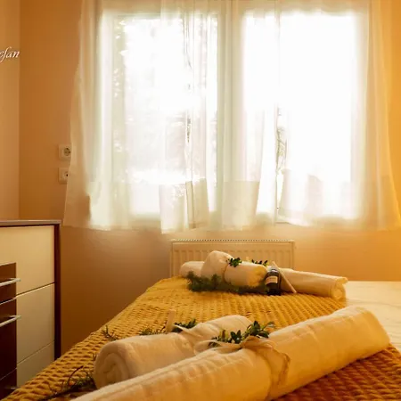 Stefan's House Néa Péramos